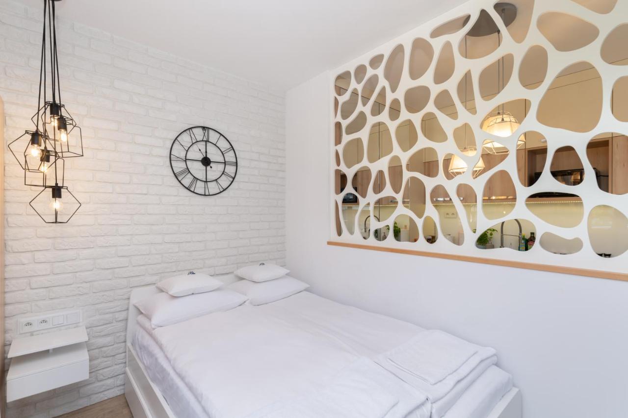 Apartament Mateo Inn Красков Екстериор снимка